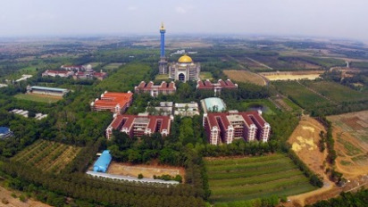 Profil Al Zaytun: Mengeklaim sebagai Pusat Pendidikan Pengembangan Budaya Toleransi dan Perdamaian