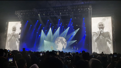 Yura Yunita Beri Penampilan Istimewa untuk Penggemarnya, dari Menangis Bersama Hingga Naik Sisingaan