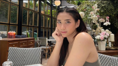 Tampil Seksi dengan Seni yang Melekat di Tubuh, Inilah Foto Tato Yolla Yuliana Hingga Bagian Bawah