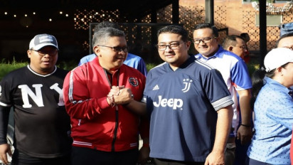 Pagi-pagi Sekjen PDI Perjuangan dan Demokrat Bertemu di GBK