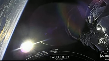 Penampakan Satelit SATRIA-1 Melayang di Orbit Luar Angkasa