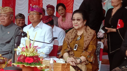 Buka Pesta Kesenian Bali, Megawati Minta ke Gubernur Koster Jangan Tampilkan Tarian Bali di Hotel