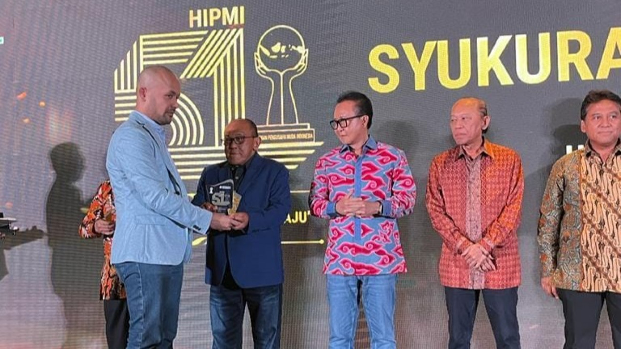 Angkat Tema Mengawal Indonesia Maju di HUT ke-51, Hipmi Konsisten Mengawal Visi Indonesia Maju Jokowi
            - galeri foto