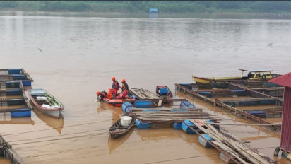 Tim SAR Gabungan Cari Pemilik Keramba yang Tenggelam di Sungai Batanghari