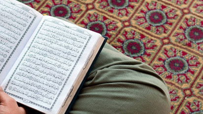 Bacaan Al-Qur'an Surat Al-Baqarah Ayat 246-250 Lengkap Tulisan Arab, Latin, dan Artinya