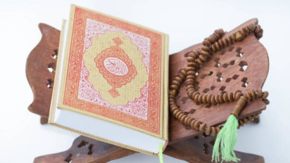 Bacaan Al-Qur'an Surat Al-Baqarah Ayat 251-255 Lengkap Tulisan Arab, Latin, dan Artinya