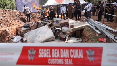 KPPBC Tanjungpinang Musnahkan Rokok, Mikol dan Berbagai Jenis Barang Ilegal Senilai Rp 1,9 Miliar