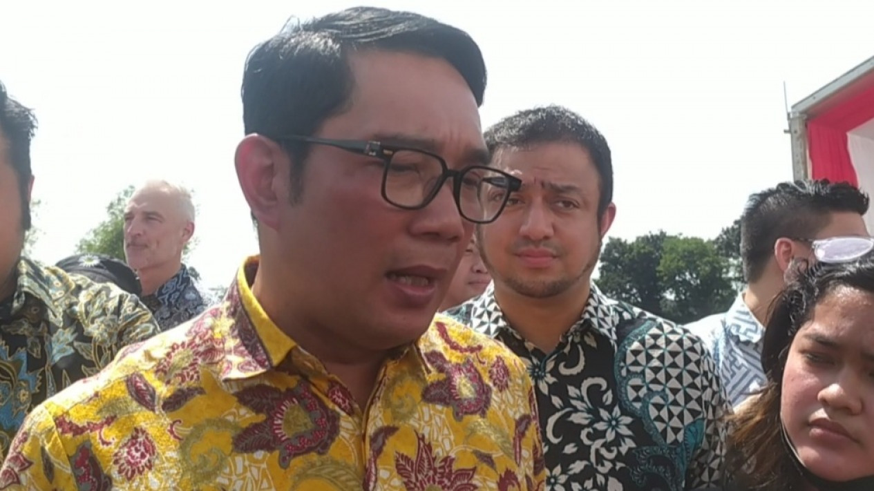 Ridwan Kamil Soal Ponpes Al Zaytun : Saya Harus Tabayyun
            - galeri foto