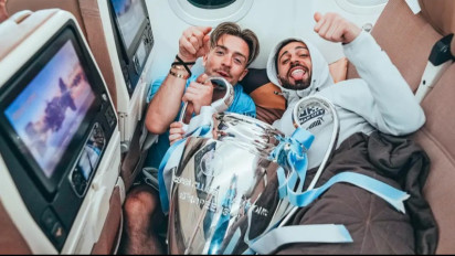 Jack Grealish Ungkap Fakta Ketika Lepas Kontrol dalam Selebrasi Treble Manchester City