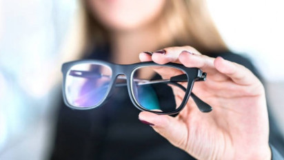 Anda Pakai Kacamata? Coba Ikuti Cara dari dr Zaidul Akbar ini Mengurangi Mata Minus, Tenryata Cukup Lakukan...