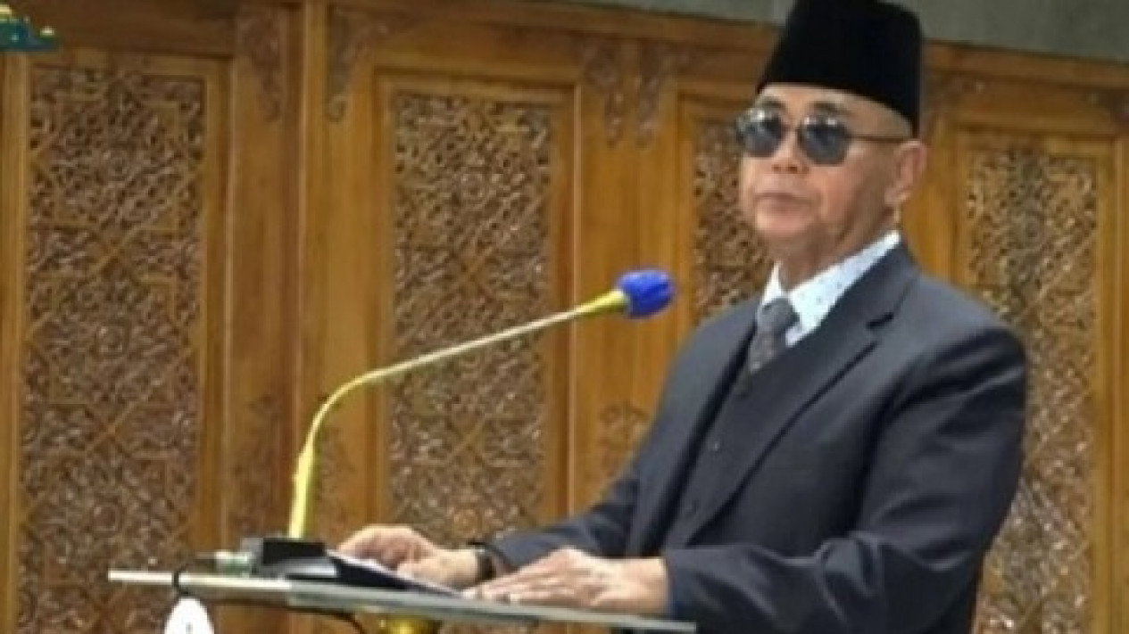 MUI Minta Polisi Segera Proses Dedengkot Al Zaytun Panji Gumilang
            - galeri foto