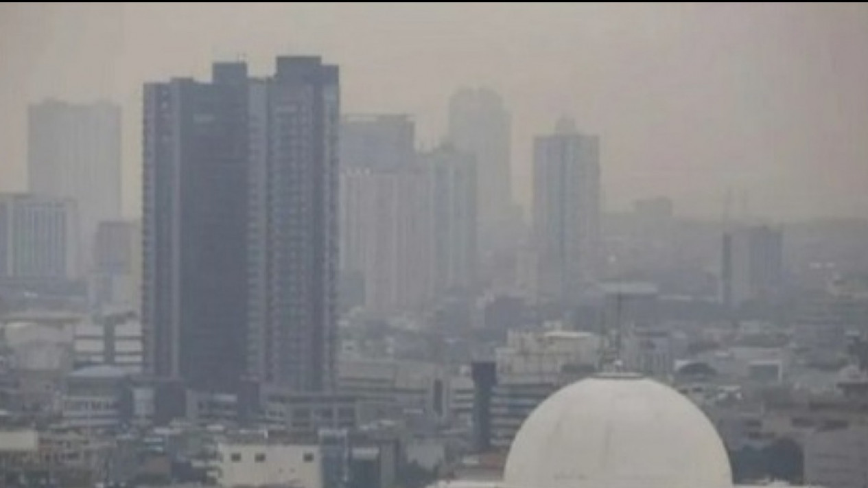 Jakarta Peringkat Pertama dengan Kualitas Udara Terburuk di Dunia Hari Ini
            - galeri foto