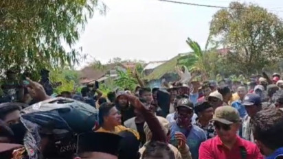Unjuk Rasa di Pesantren Mahad Al Zaytun Sempat Mamanas Saat Mobil Komando Berusaha Terobos Barikade Petugas