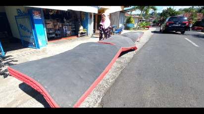 Ritual Bersih Desa, Warga Kemiren Banyuwangi Kompak Jemur Kasur