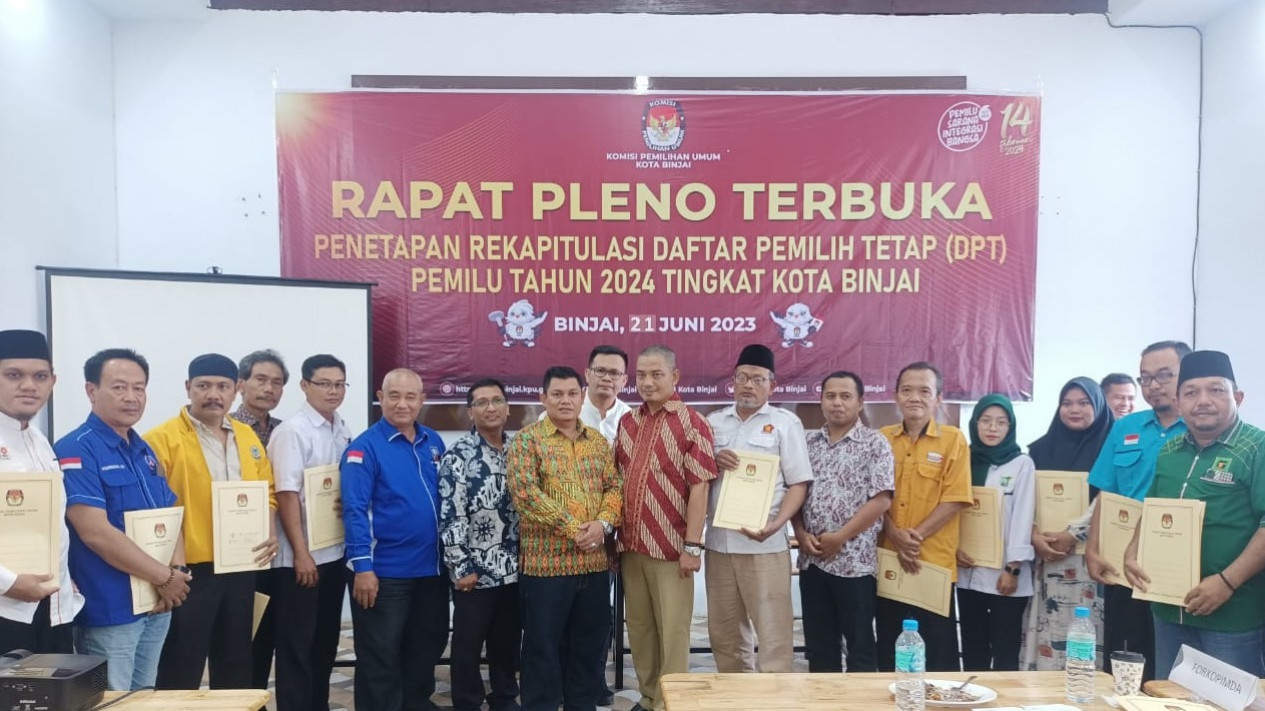 KPU Binjai Tetapkan DPT Pemilu 2024 Sebanyak 215.861 Orang
            - galeri foto