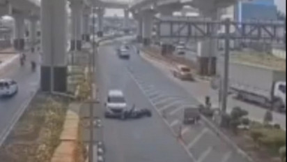 Polisi Gugurkan UU Lalu Lintas Kasus Pengemudi Mobil Lindas Pemotor di Cakung 