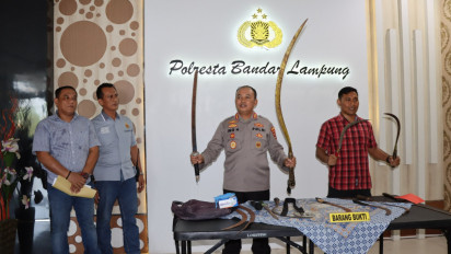 Polresta Bandar Lampung Amankan Puluhan Anggota Geng Motor Bersenjata Tajam