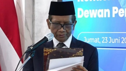 Mahfud Md: Televisi dan Radio Jangan Ikut Sebar Berita Hoaks Lewat Duplikasi Media Sosial