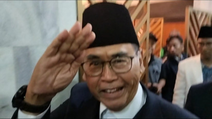 Panji Gumilang Tiba di Gedung Sate, Hanya Ucapkan Assalamualaikum