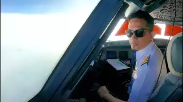 Mantan Pilot Garuda, Capt. Rizka Triansyah