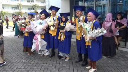 Siswa SMA Pradita Dirgantara Solo di Wisuda, Hampir Semua Diterima Perguruan Tinggi Negeri