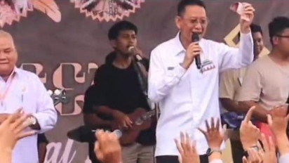 Aksi Pejabat di Lampung Sawer Segepok Uang ke Penonton, Akademisi: Bukanlah Sebuah Cerminan Baik untuk Masyarakat