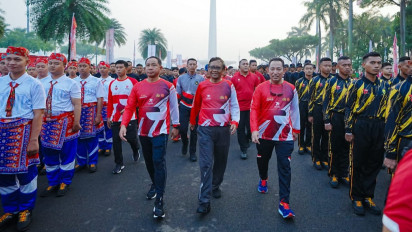 Fun Walk dengan Lintas Elemen, Kapolri Gaungkan Jaga Persatuan-Kesatuan Bangsa