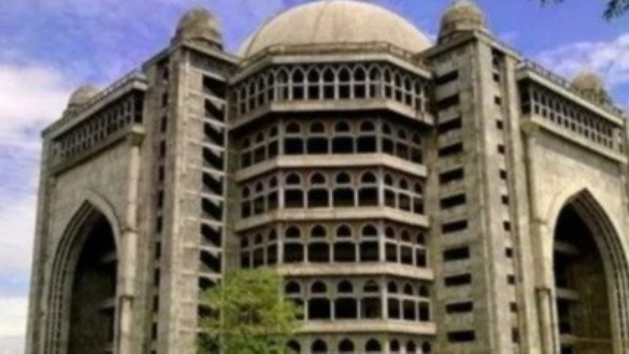 Ngaku Hampir Saja Dibaiat di Al Zaytun, Eks Anak Buah Panji Gumilang Ini Akhirnya Jujur soal Kondisi Ponpes, Tak Disangka...
            - galeri foto