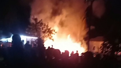 Ditinggal Pergi, Rumah Nelayan di Tapteng Hangus Terbakar