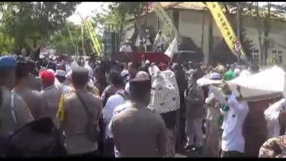 Forum Umat Islam Madura Bersatu Berunjuk Rasa, Tuntut Ponpes Al Zaytun Ditutup secara Permanen
