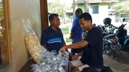 Perjuangan Pedagang Cilok Kumpulkan Uang Koin untuk Membeli Hewan Kurban Bikin Haru