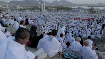 Timwas Haji DPR Minta Jamaah Haji Indonesia Terlantar Segera Didrop Logistik