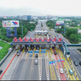 Banjir Belum Surut, Lalin Tol Dalam Kota Menuju Bandara Soetta Tersendat
