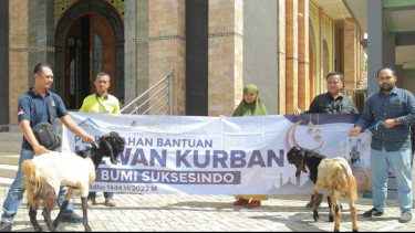 Berbagi Kebahagiaan, Puluhan Hewan Kurban Disalurkan di Wilayah Banyuwangi Selatan