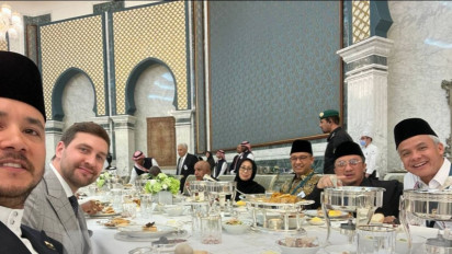 Anies Baswedan dan Ganjar Pranowo Bertemu di Makkah, Ustaz Yusuf Mansur: Bawa Kesejukan
