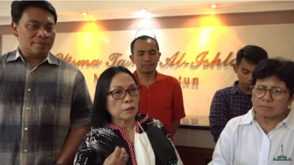 Sambil Tertawa, Orang-orang di Kelompok ini Bicara dengan Panji Gumilang dan Diterima dengan Hangat, Bicarakan Apa?