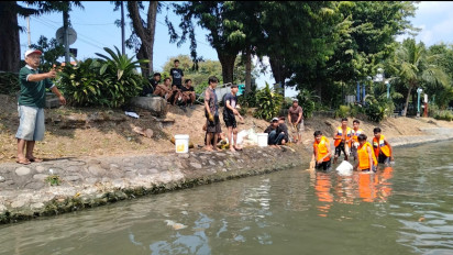Jaga Sungai Tetap bersih, Pemkot Surabaya Gelar Operasi Sasar Pencuci dan Pembuang Jeroan Hewan Kurban