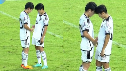 Ketika Pemain Jepang U-17 Rebutan Tendangan Bebas, Gunting-Kertas-Batu Jadi Jawabannya
