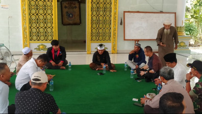 Viral! Video Shalat Ponpes Aliran Sesat, Padepokan Sendang Sejagad Klarifikasi: Video itu Potongan Sinetron Konten YouTube