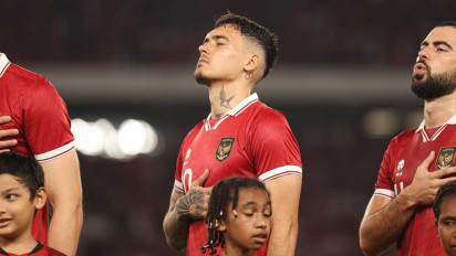 Kisah Sedih Shayne Pattynama Debut Timnas Indonesia, Jadi Kebanggaaan Keluarga Tapi Tak Bisa Disaksikan Almarhum Ayah