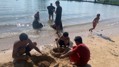 Objek Wisata Pantai di Pesawaran Dipadati Wisatawan Libur Idul Adha