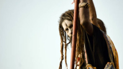 Ritual Tak Lazim Sekte Aghori, Kelompoknya Dipersilahkan Makan Kotoran Sendiri, Boleh Hubungan Intim di Depan Banyak Orang