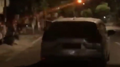 Kepergok Mau Curi Kabel di Surabaya, Pelaku Kabur Naik Mobil Expander