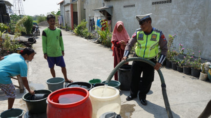Dilanda Kekeringan, Ratusan Warga Setrohadi Gresik Mulai Alami Krisis Air Bersih