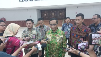 Pemerintah Bagikan Rumah, Beasiswa hingga Modal Usaha untuk Korban Pelanggaran HAM Berat