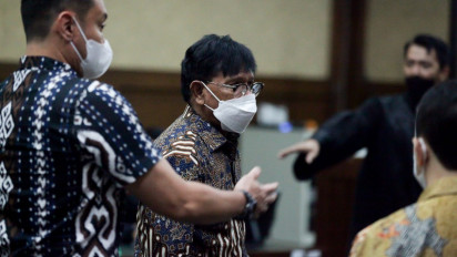 Tolak Dakwaan Rugikan Negara Rp8 Triliun, Johnny G Plate Sebut Tak Ada Niat Korupsi