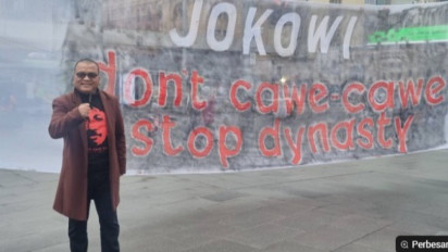 Kedatangan Presiden Jokowi ke Australia Disambut Demonstrasi Denny Indrayana