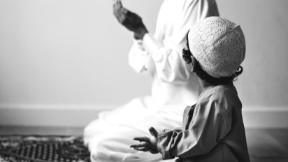 Hati-hati Didik Anak Usia Dini! Jika Salah Kata Ustaz Adi Hidayat Bisa Kekanak-kanakan saat Dewasa