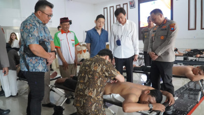 Polrestabes Surabaya Buka Pengobatan Alternatif Akupuntur, Ini Alasannya