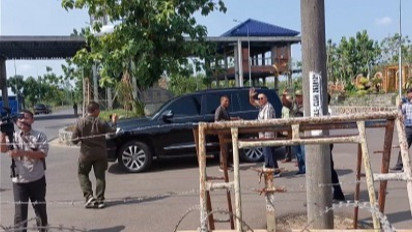 Cek Pendemo, Panji Gumilang Sempatkan Sapa Polisi dan Media: Assalamualaikum, Shalom Aleichem!